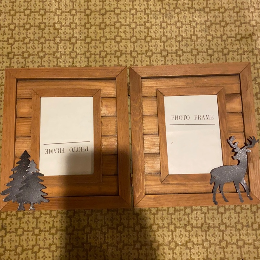 Wood cabin tree moose picture frame vintage set